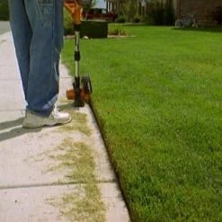 Cordless Battery Powered WORX GT WG150 18-Volt 10-Inch Grass String Trimmer and Edger -Handheld Power Equipment Sales 51qzug y6jl