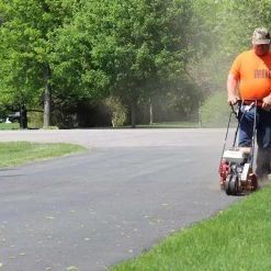 Brave Pro BRPE105H 10" Lawn Edger Honda GX120 -Handheld Power Equipment Sales brpe105h action 01 full