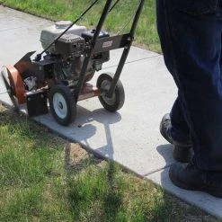 Brave Pro BRPE105H 10" Lawn Edger Honda GX120 -Handheld Power Equipment Sales brpe105h action 06 full