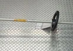 Husqvarna 430LS String Trimmer Straight Shaft 29.5cc w/ Extra Oil & Trimmer Line open box 15 Husqvarna 430LS String Trimmer Straight Shaft 29.5cc w/ Extra Oil & Trimmer Line open box -Handheld Power Equipment Sales dsc02879 3