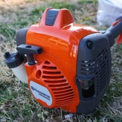 Husqvarna 522L Gas Engine 22.5cc Straight String Trimmer 27 Husqvarna 522L Gas Engine 22.5cc Straight String Trimmer -Handheld Power Equipment Sales dsc04032 3