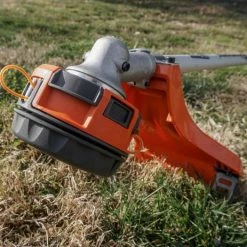 Husqvarna 330LK Gas Straight String Trimmer 20" Cut -Handheld Power Equipment Sales dsc05064